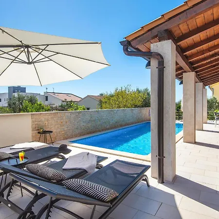 Holiday home 3 Bedroom In *